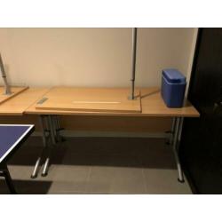 Bureaus en ladenblokken gratis!!