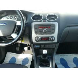 Ford Focus Wagon 1.6 TDCI Futura Navi, ECC, LMV, Perfecte st