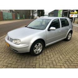 Volkswagen Golf 2.0 Highline ZEER MOOIE EN DEALERONDERHOUDEN