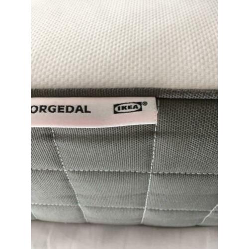 Matras Morgedal van Ikea 140 bij 200 gloednieuw