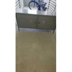 Lockerkast / ikea locker kast / grijze kast / bijna gratis