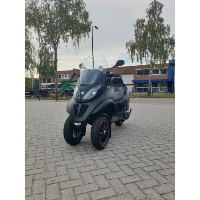 Piaggio 400 LT MP3 LT400 2010 autorijbewijs factuur aanwezig