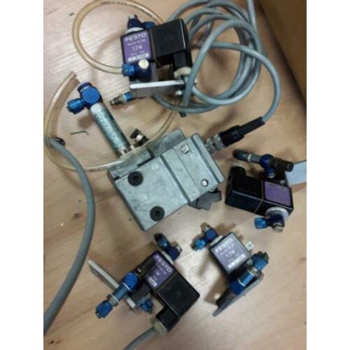 Festo ventielen elektro (doos vol)