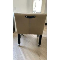 4 eetkamer stoelen