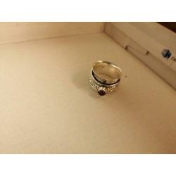 Prachtige handgemaakte 925z spinnerring paars amethist 18