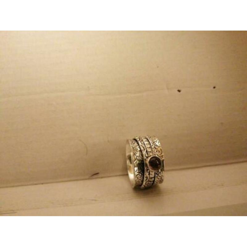 Prachtige handgemaakte 925z spinnerring paars amethist 18