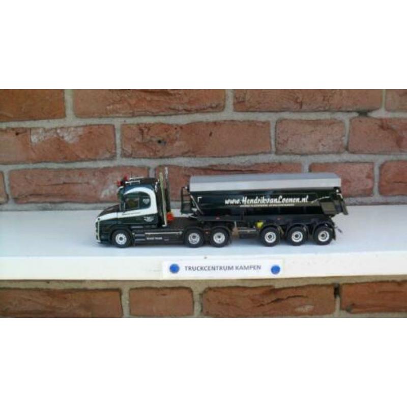 Tekno Scania Torpedo van H. van Loenen.