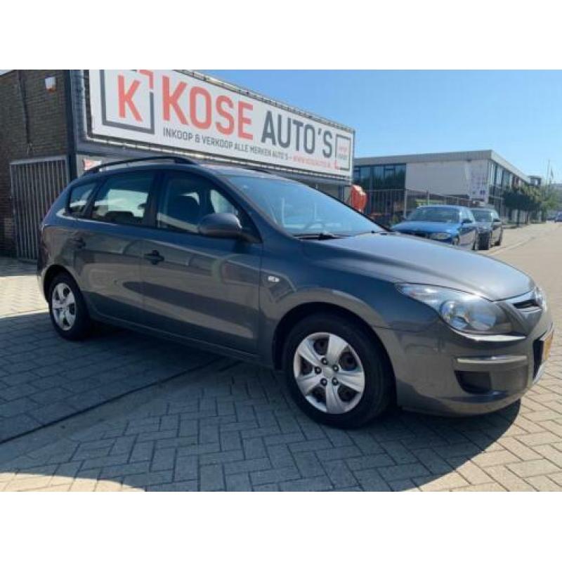 Hyundai I30 CW 1.4i Blue Active Cool