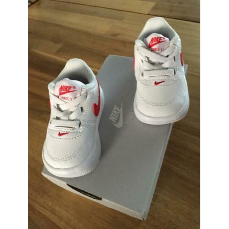 Nike force 1 sneakers | wit - rood | maat 17