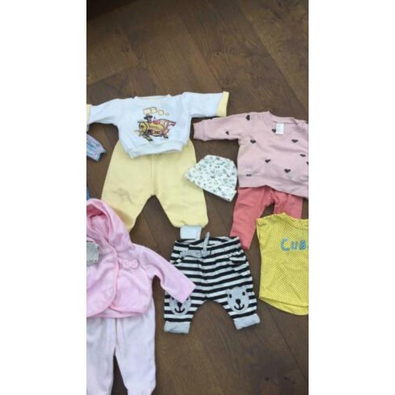 New Born babygarderobe mt 50 en 56