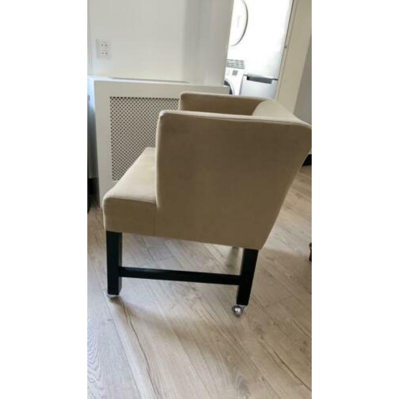 4 eetkamer stoelen