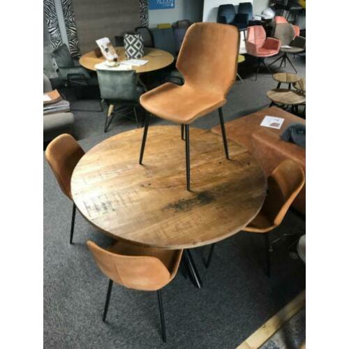 Mango Tafel 130cm rond & 4 Stoelen Seashell van ByBoo.