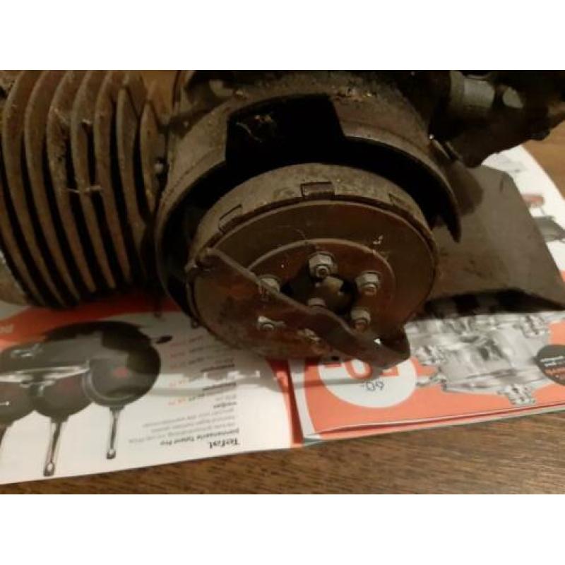 anker laura m48 motorblok met carburateur