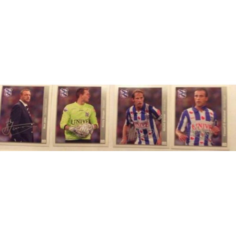 Voetbalplaatjes HEERENVEEN 2010/2011 18STUKS