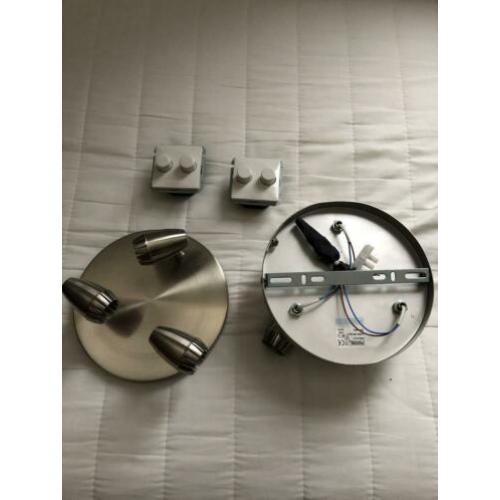 2x plafond trioplaat spotjes en duo dimmer