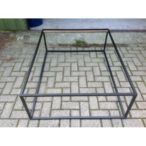 stalen salontafel onderstel