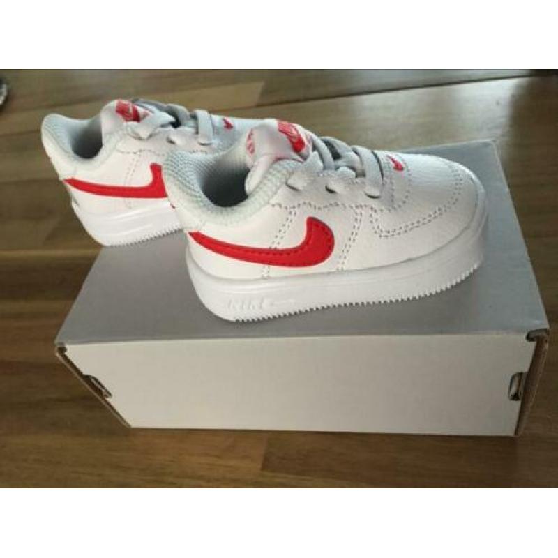 Nike force 1 sneakers | wit - rood | maat 17