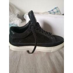 Dames sneakers 37 nieuw