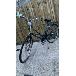 Nette damesfiets Altra 28 inch
