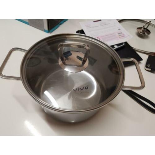 kookpan 20cm merk VIVO van AH geschikt ook voor inductie