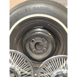 4 Whitewall autobanden voor oldtimer