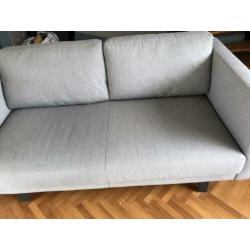 Lichtgrijze , zgan stoffen bank, 170cm breed