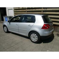 Volkswagen Golf 2.0 TDI 5 deurs met airco (bj 2009)
