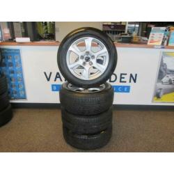 16 inch Audi velgen met banden voor Audi A4!
