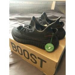 Yeezy Boost 350 v2 Black Reflective