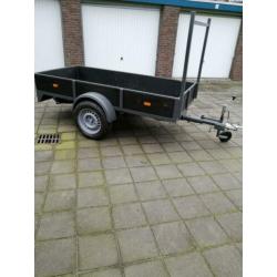 Grote aanhangwagen met torsieas