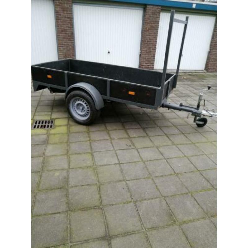 Grote aanhangwagen met torsieas