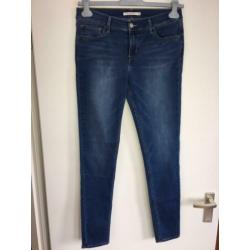 Levi’s 710 Super Skinny maat: 31