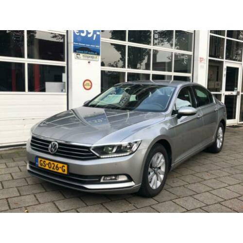 Volkswagen Passat 2.0 TDI Business Groot Navi Ecc Pdc Led
