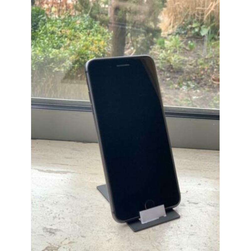 Apple iPhone 8 Plus space grey zgan inclusief garantie