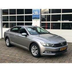 Volkswagen Passat 2.0 TDI Business Groot Navi Ecc Pdc Led