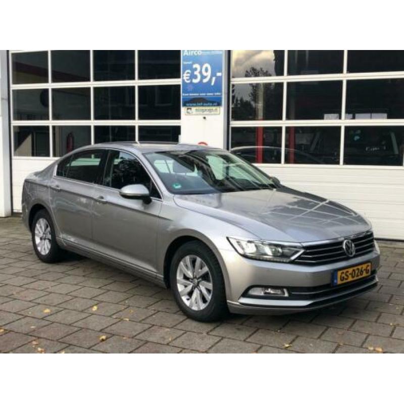 Volkswagen Passat 2.0 TDI Business Groot Navi Ecc Pdc Led