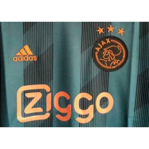 Ajax uit shirt - maat S
