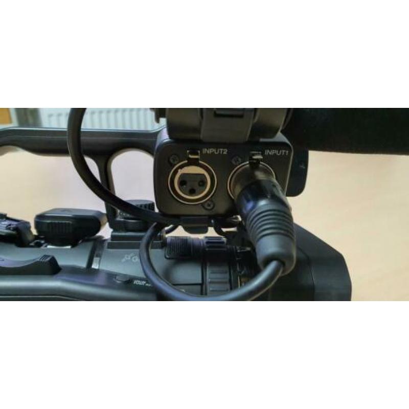 Sony HDR-NX 70