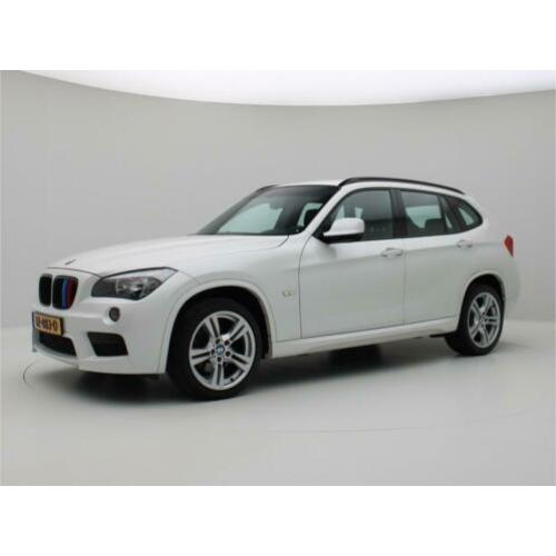 BMW X1 sDrive18i Executive M uitgevoerd (bj 2011)