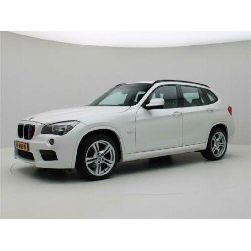 BMW X1 sDrive18i Executive M uitgevoerd (bj 2011)