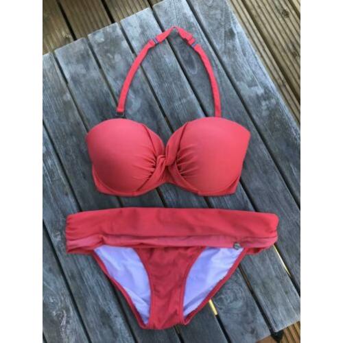 Beachlife bikini roze bandeau 38 F slip 42 XL