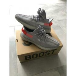 Yeezy Boost 350 V2 "Tail Light" EU 44 / UK 9,5 / US 10