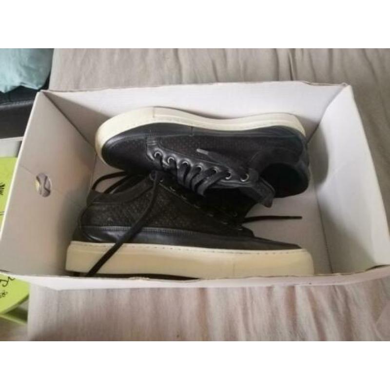 Dames sneakers 37 nieuw