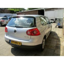 Volkswagen Golf 2.0 TDI 5 deurs met airco (bj 2009)