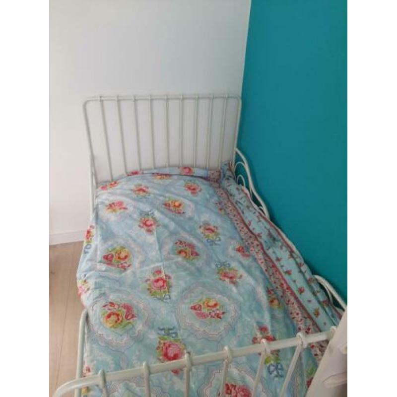 Minnen Ikea meegroeibed & lattenbodem. Met gratis matras