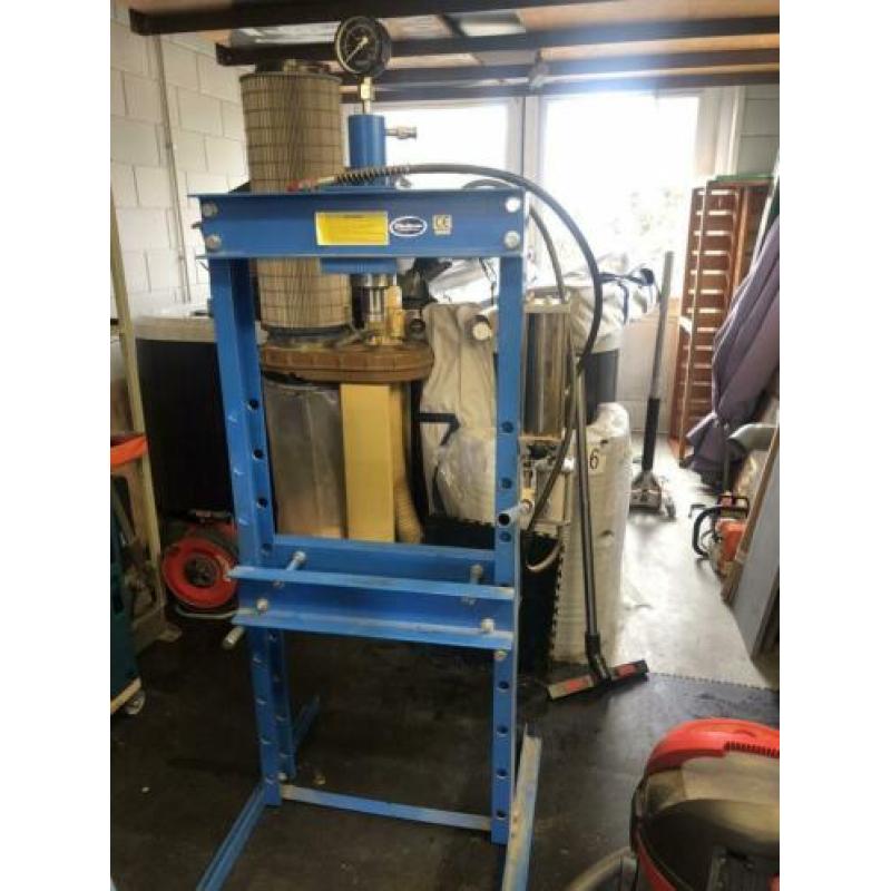 Hydrolisch pneumatisch 20 tons pers