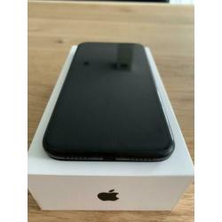 iPhone XR 128GB Black met toebehoren, Barst achterkant :(