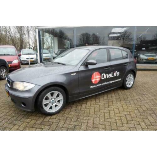 Bmw 1-serie 118d High Executive 6 versn loopt nieuw alle on