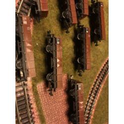 Minitrix Bakwagens 9 stuks