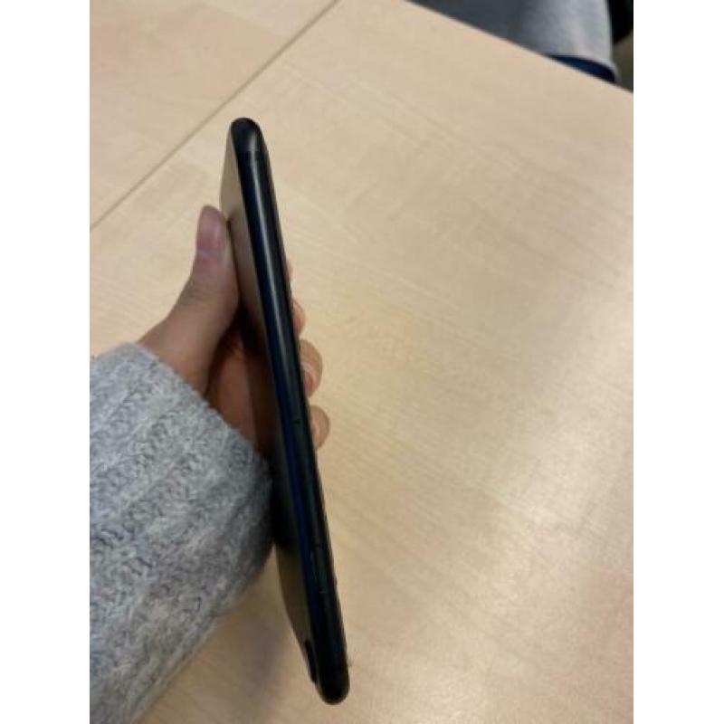 iPhone 7 matzwart 32 Gb